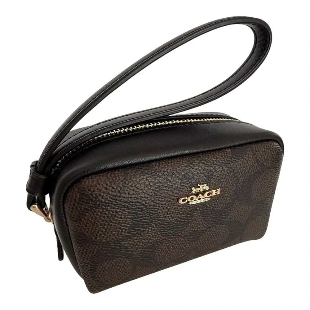 Coach Pouch Wristlet Signature - Picture 9 of 9